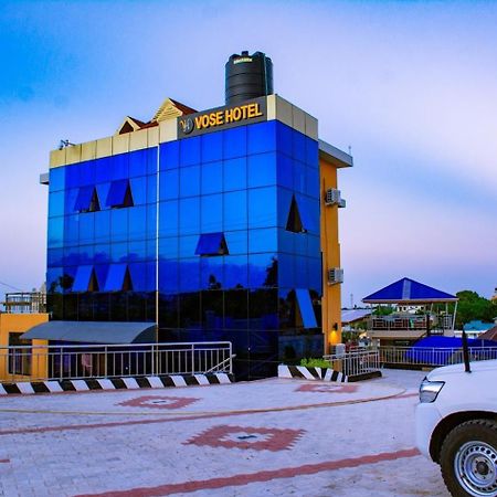 Vose Hotel & Spa 다르에스살람 외부 사진