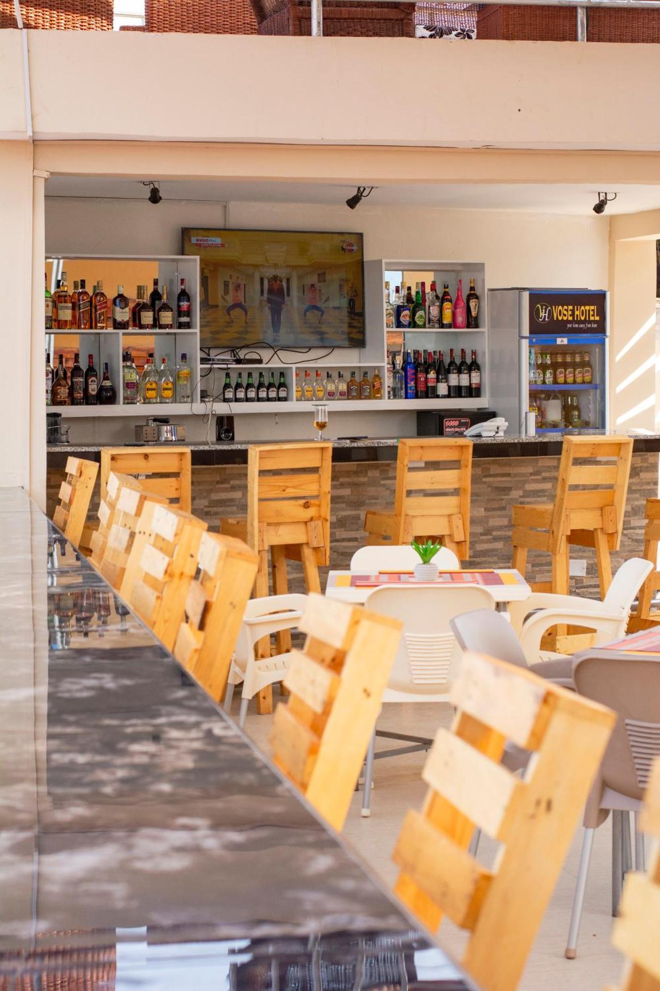 Vose Hotel & Spa 다르에스살람 외부 사진