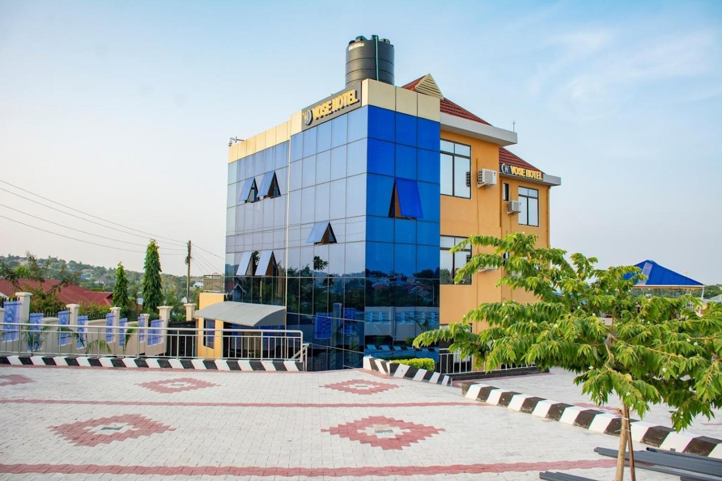 Vose Hotel & Spa 다르에스살람 외부 사진